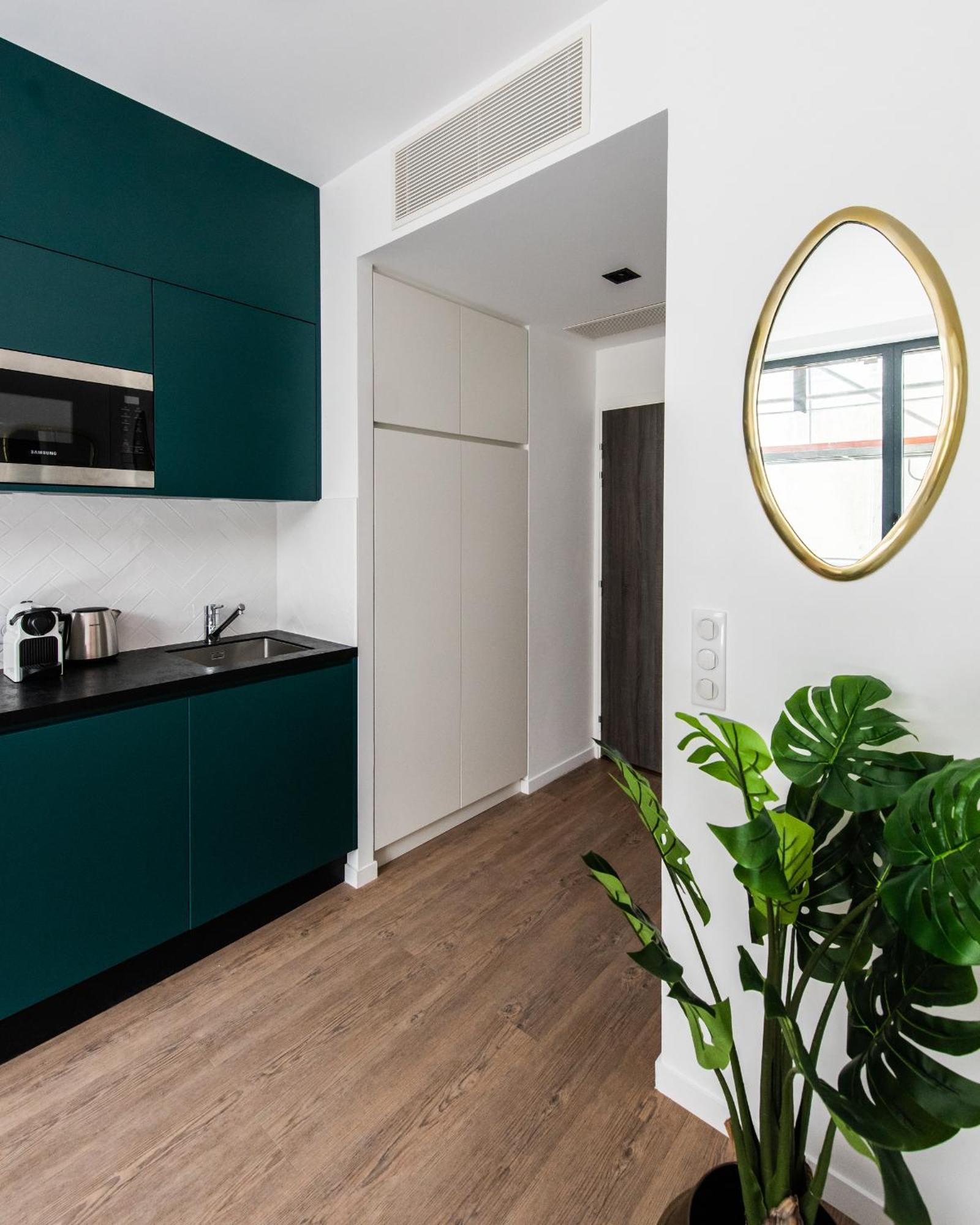 Yays Concierged Boutique Issy-les-Moulineaux